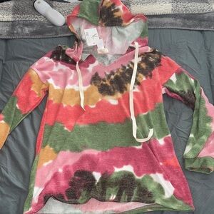 Tie-dyed roster hoodie drawstring V-neck small
